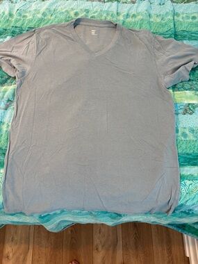 Men's Gap V-Neck Shirt in Light Blue
Large, never worn.